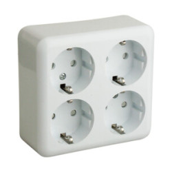 BASE 4 TOMAS SCHUKO 250V 16A CUADRADA SIN CABLE
