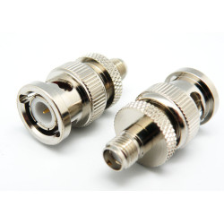 ADAPTADOR SMA HEMBRA A BNC MACHO