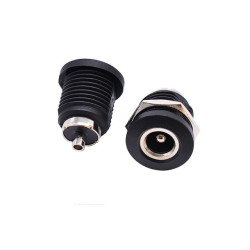 CONECTOR HEMBRA PARA CHASIS 5 5X2 5MM 