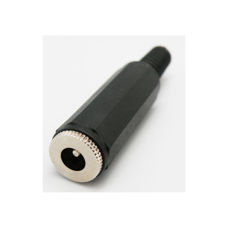 BASE HEMBRA ALIMENTACION PARA CONECTOR 2 5x5 5mm BASE HEMBRA ALIMENTACION PARA CONECTOR 2 5x5 5mm