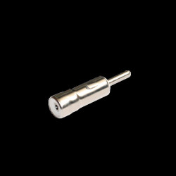ADAPTADOR DE ANTENA PARA AUTO-RADIO