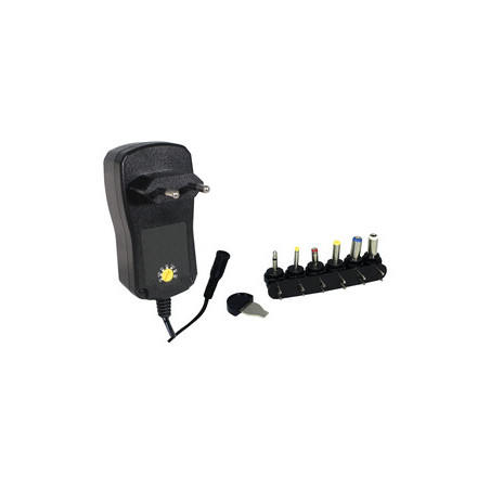 ALIMENTADOR UNIVERSAL 100-240VAC 12W 3-12V