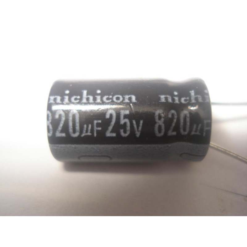 CONDENSADOR ELECTROLIT  820µF 25V 105º 10 UNIDADES