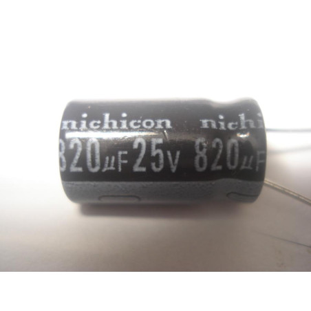 CONDENSADOR ELECTROLIT  820µF 25V 105º 10 UNIDADES