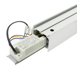 Barra lineal Led Barcelona 40W (UGR 19) - DSC  4500K