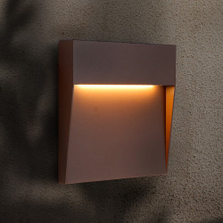Baliza de Superficie Led Plum Rust Brown 6W IP54  CCT