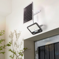Foco Proyector Led Solar Milan 100W  6000K