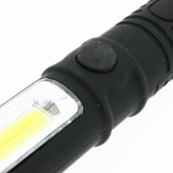 Linterna LED Feather Multifunción con Imán IP65  6000K