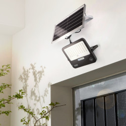 Foco Proyector Led Solar Milan 150W  6000K