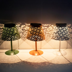 Lampara Led Solar de sobremesa Green Hearth  2500K