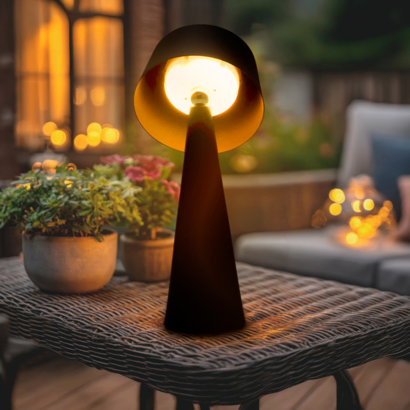 Lampara Led Solar de sobremesa House  3000K