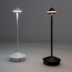 Lampara Led de sobremesa Black Point  CCT